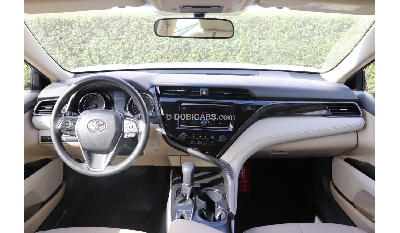 تويوتا كامري 2019_ White