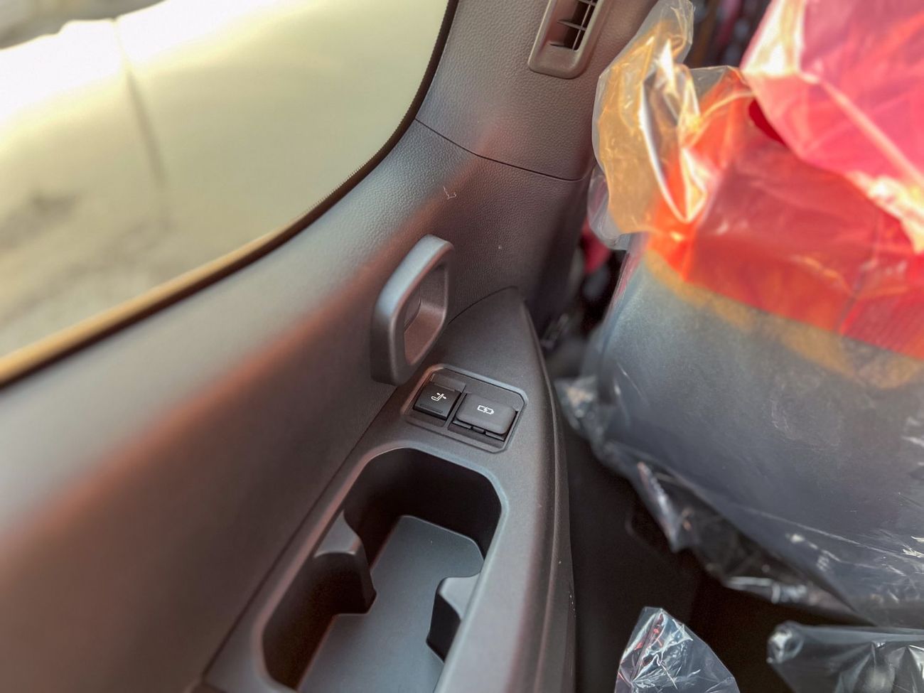 Toyota Land Cruiser 3.5T VXR Hybrid EXPORT PRICE - 2025 LC300 3.5L VXR Hybrid (Highest Spec - Oman)