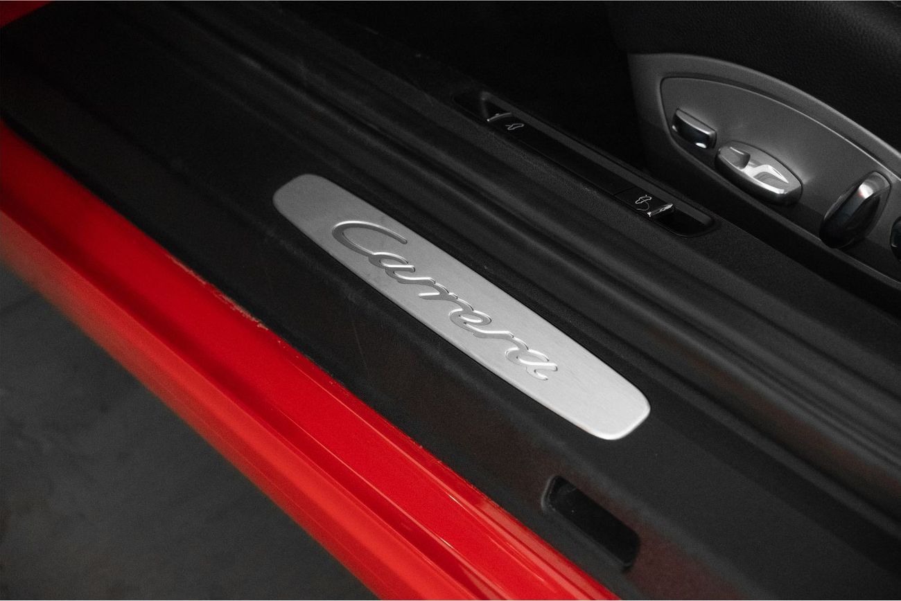 Porsche 911 Carrera 3.6L Coupe