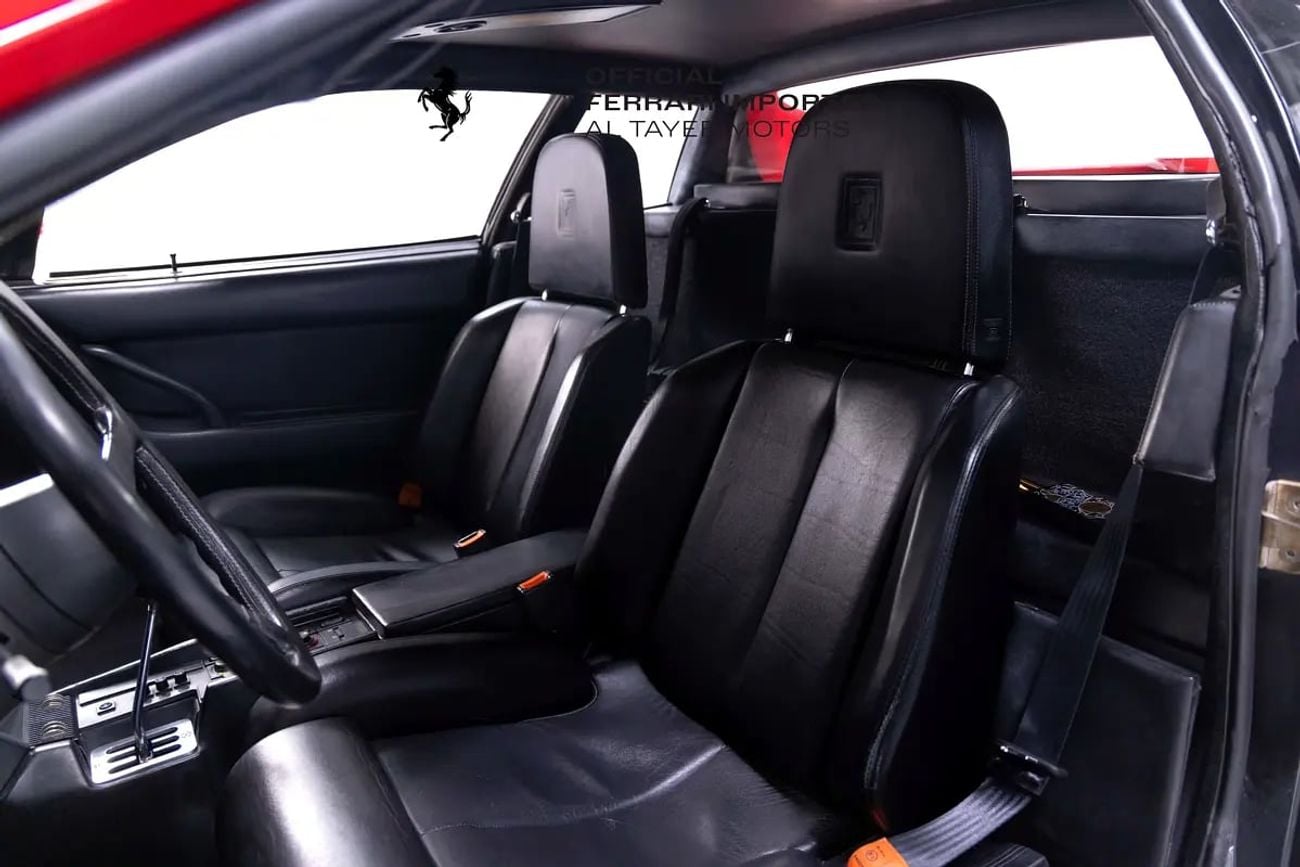 Ferrari Testarossa Drive the Legend: Classiche MY in Rosso Corsa