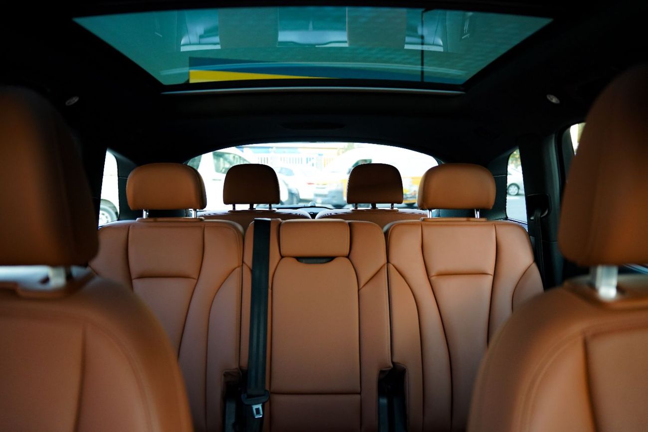 Audi Q7 55 TFSI quattro S-Line 3.0L