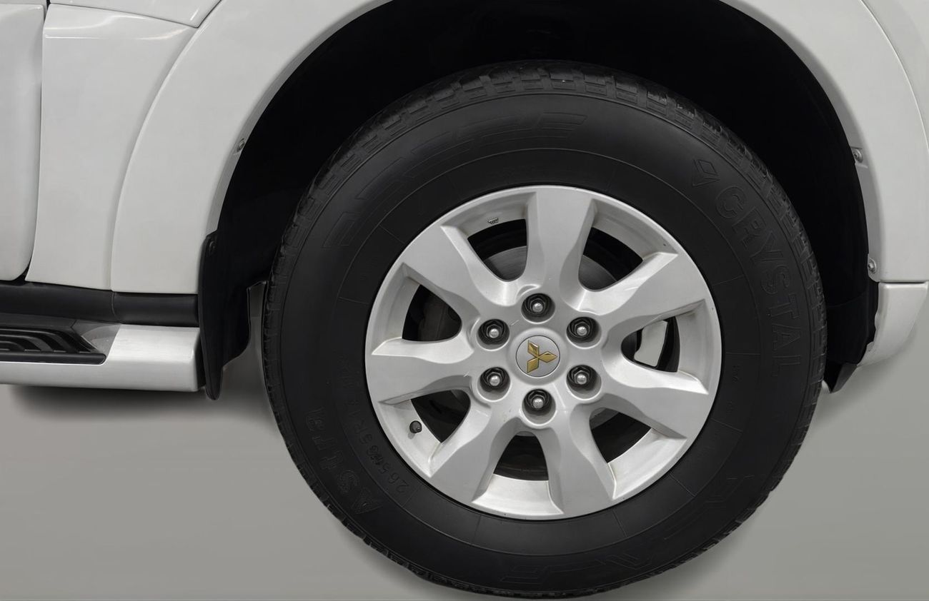 Mitsubishi Pajero GLS MIDLINE 2019 | AED 699/Month | 0 DP | 30 Day Return | Warranty | Service History