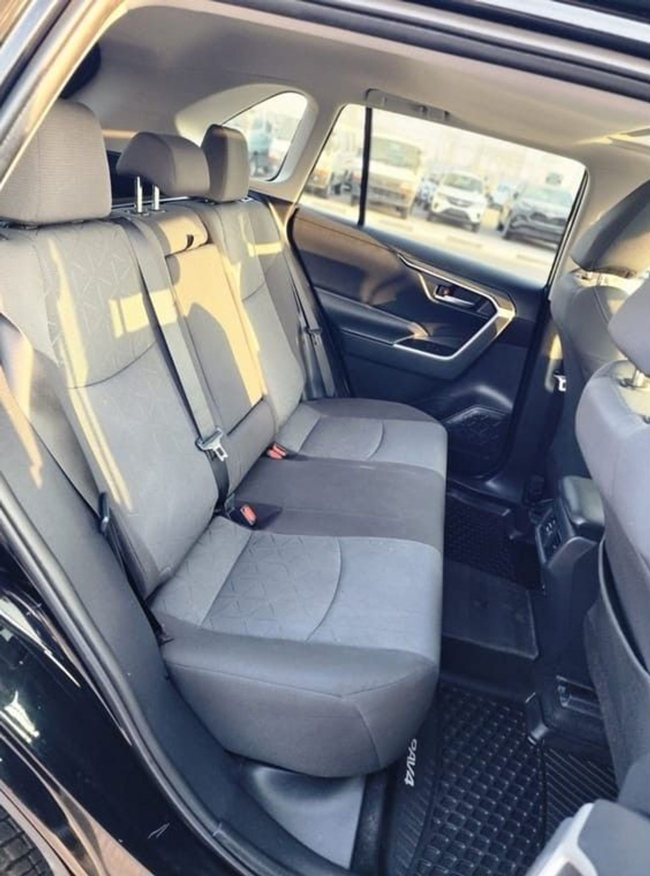 Toyota RAV4 GXR 2.5L 4WD TOYOTA RAV4 4WD XLE full Option