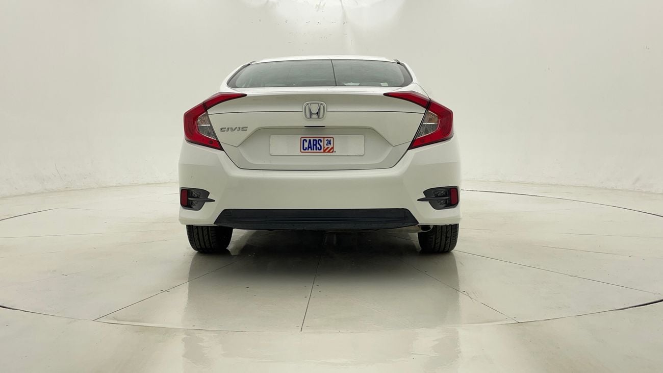 هوندا سيفيك DX 1.6 | بدون دفعة مقدمة | اختبار قيادة مجاني للمنزل