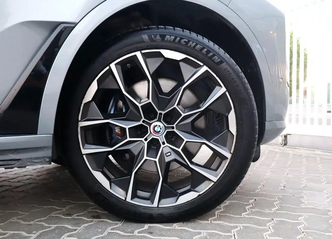 بي أم دبليو X7 XDRIVE40I M SPORT BMW X7 40 2023 مواصفات خليجية