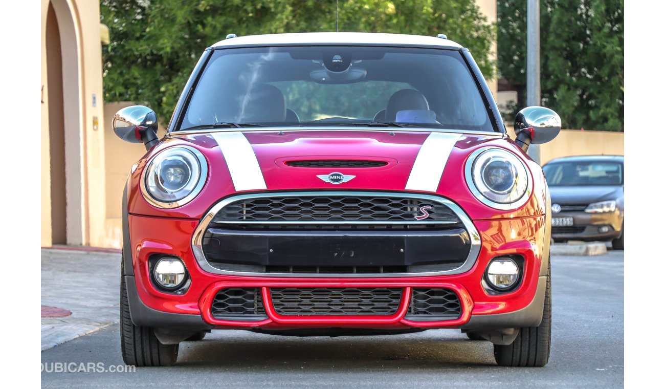 Mini Cooper S 2016 GCC under Agency Warranty with Zero Down-Payment.