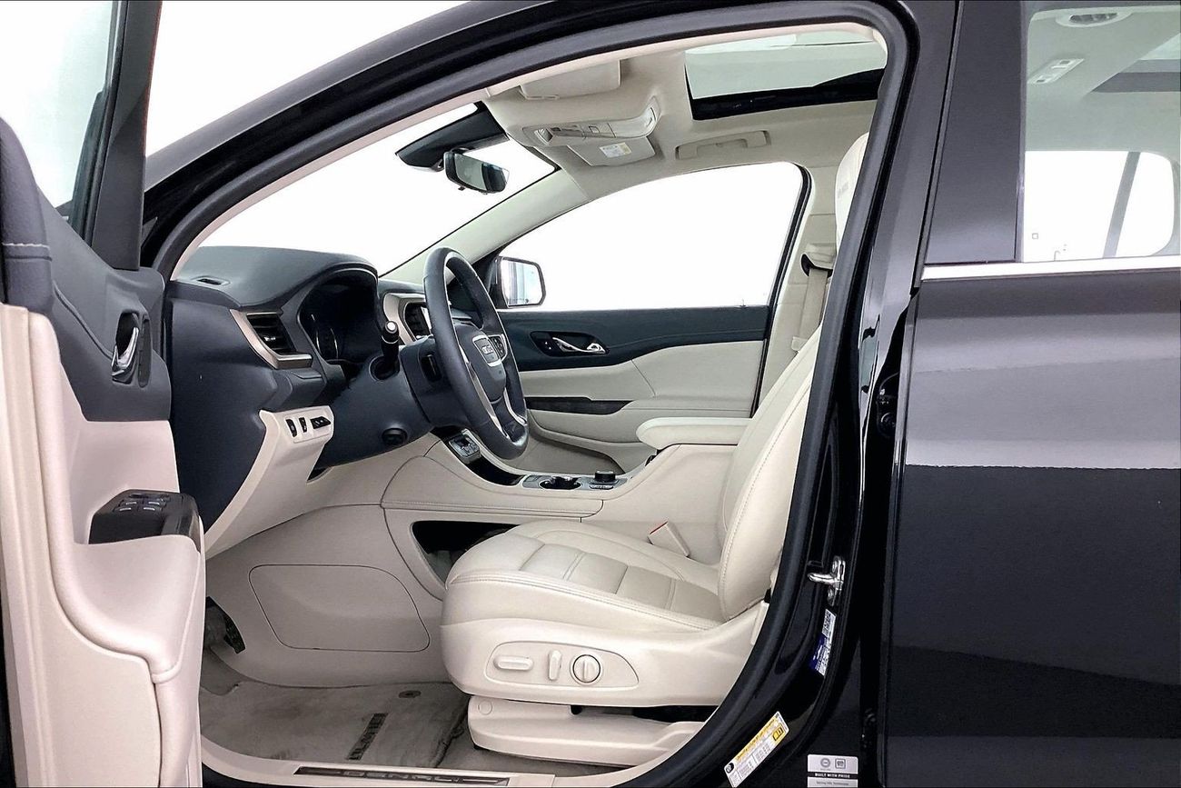 جي أم سي أكاديا Denali | upto AED 20,000 Ramadan Discount | شامل الضمان | 0 ﺪﻔﻋﺓ ﺃﻮﻟﻯ