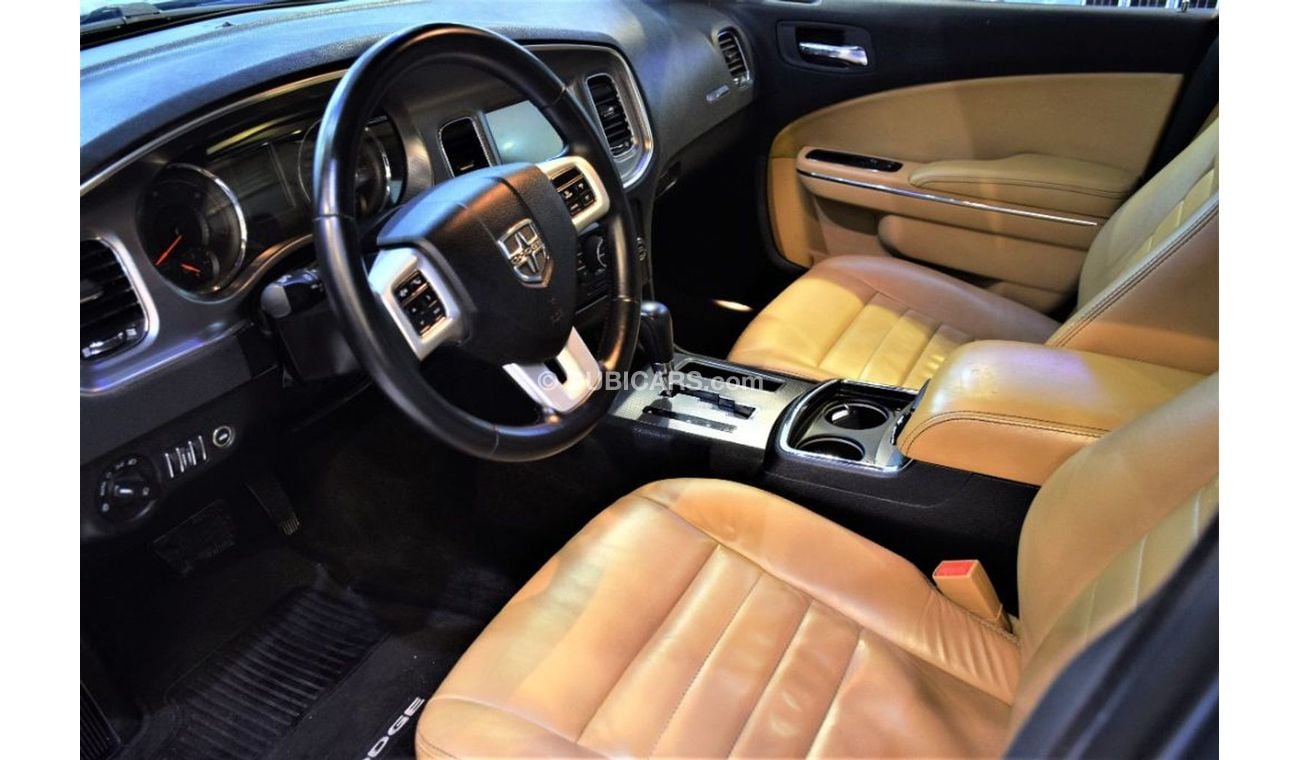 Dodge Charger AMAZING Dodge Charger 2011 Model!! in Grey Color! GCC Specs