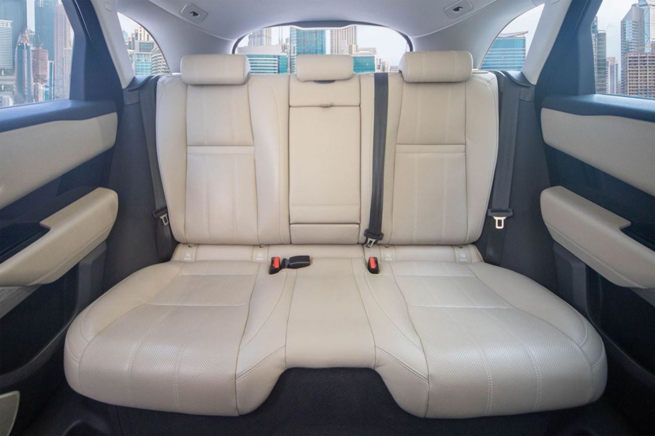 Land Rover Range Rover Velar P250 R-Dynamic 2.0L