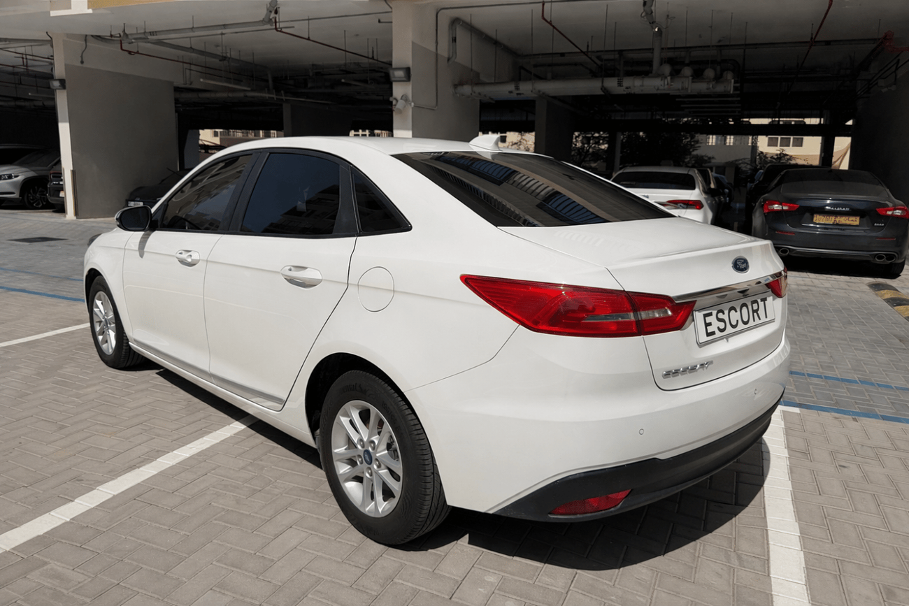 فورد إسكورت