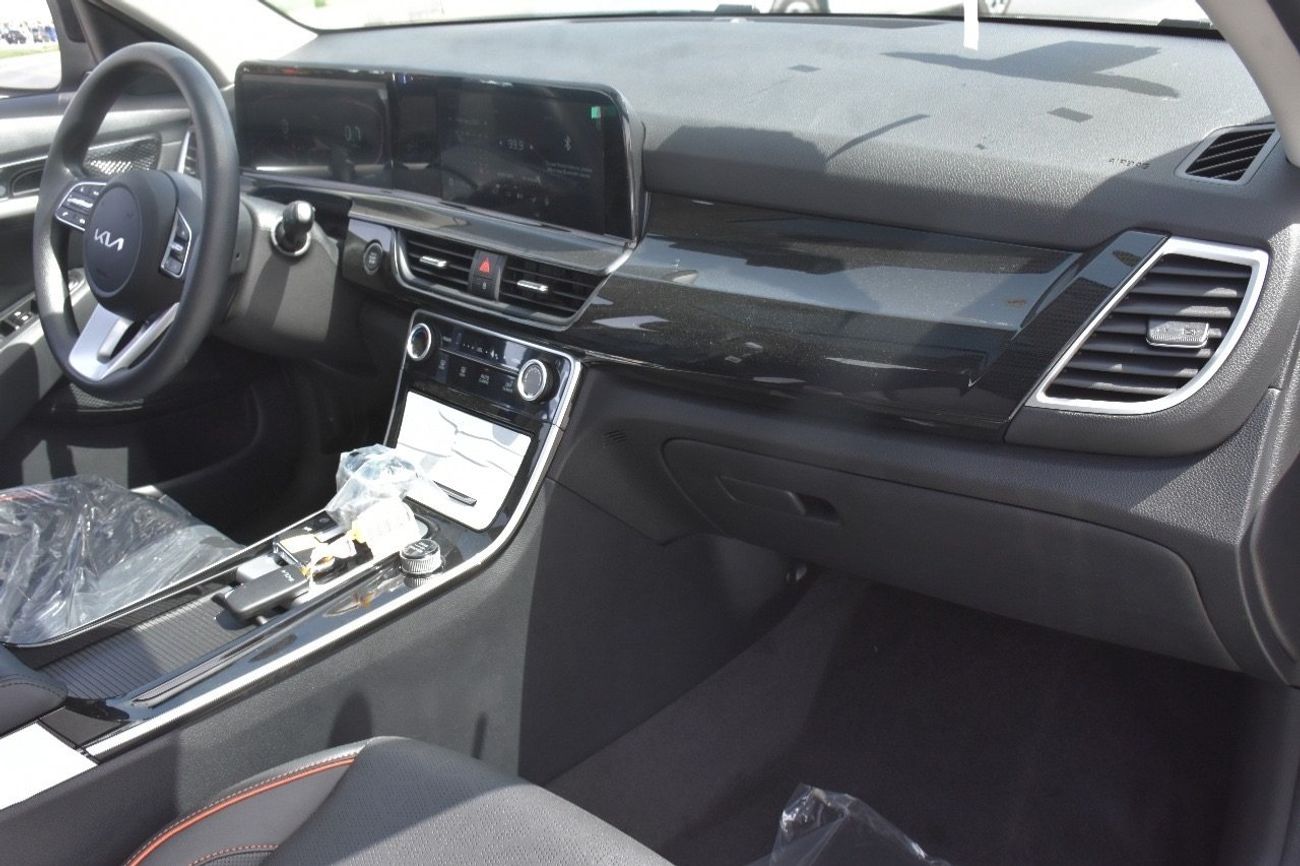 كيا سيلتوس كيا سيلتوس