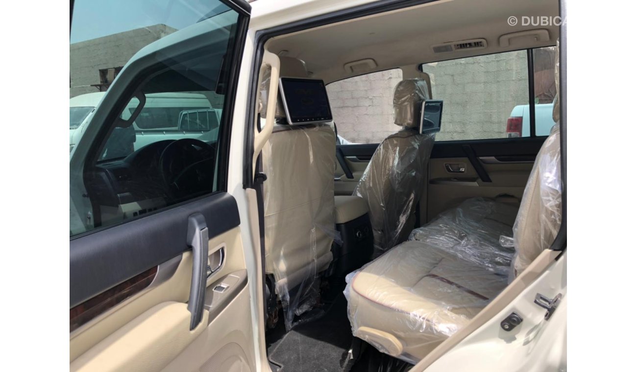 Mitsubishi Pajero 3.5L Petrol, TESLA DVD 16", 1 Power Seat, Leather Seats, Headrest DVD, 17" Rims,  (LOT # MP2017)