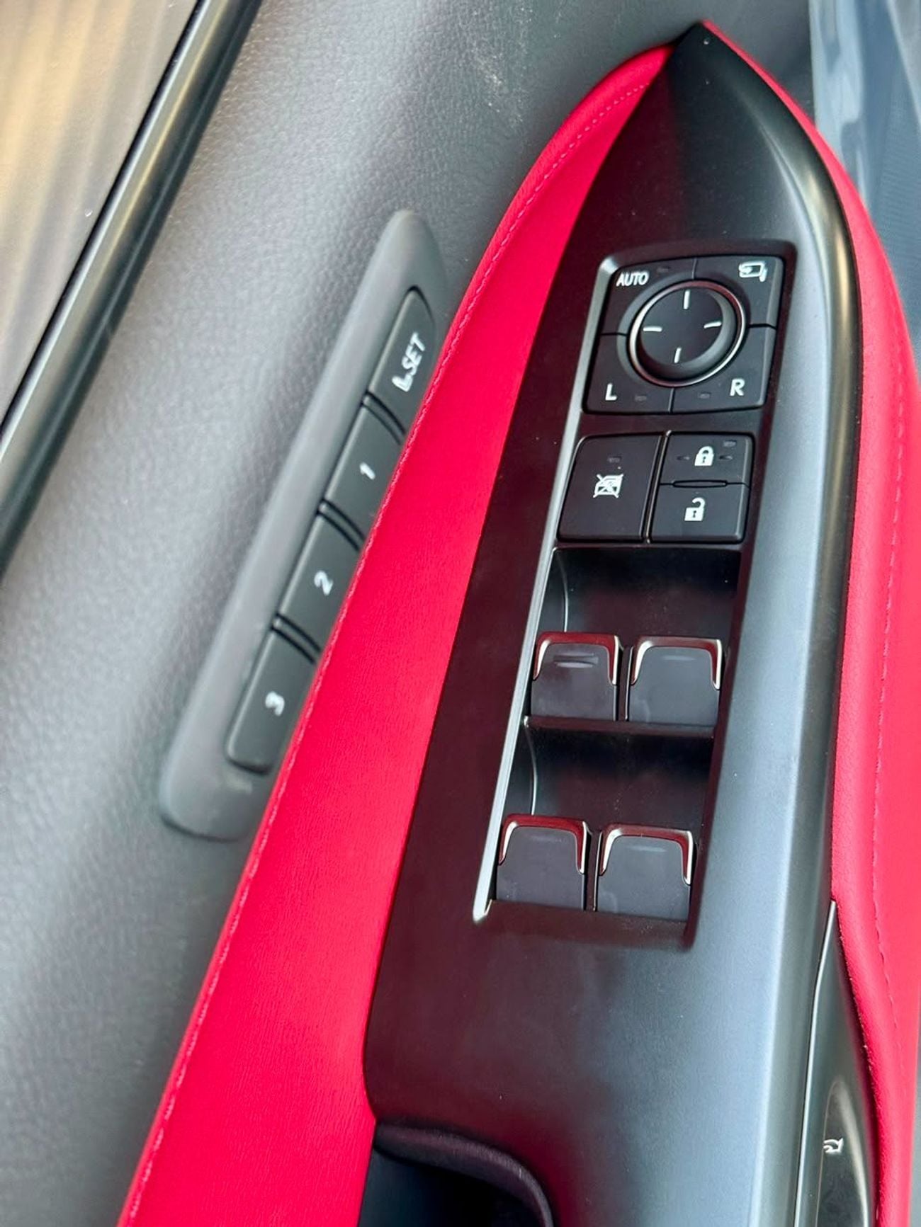 لكزس NX350h Lexus NX 350 h Platinum 2026