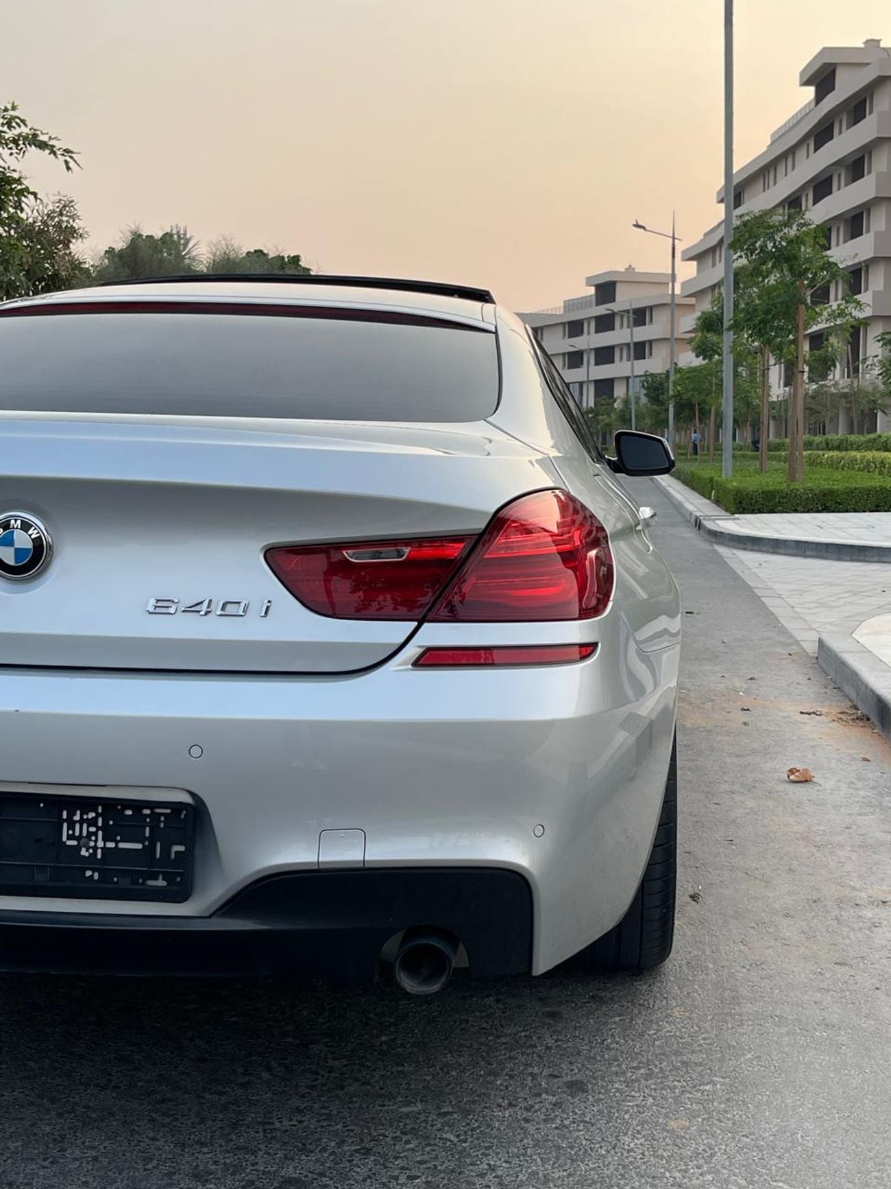 بي أم دبليو 640i STD