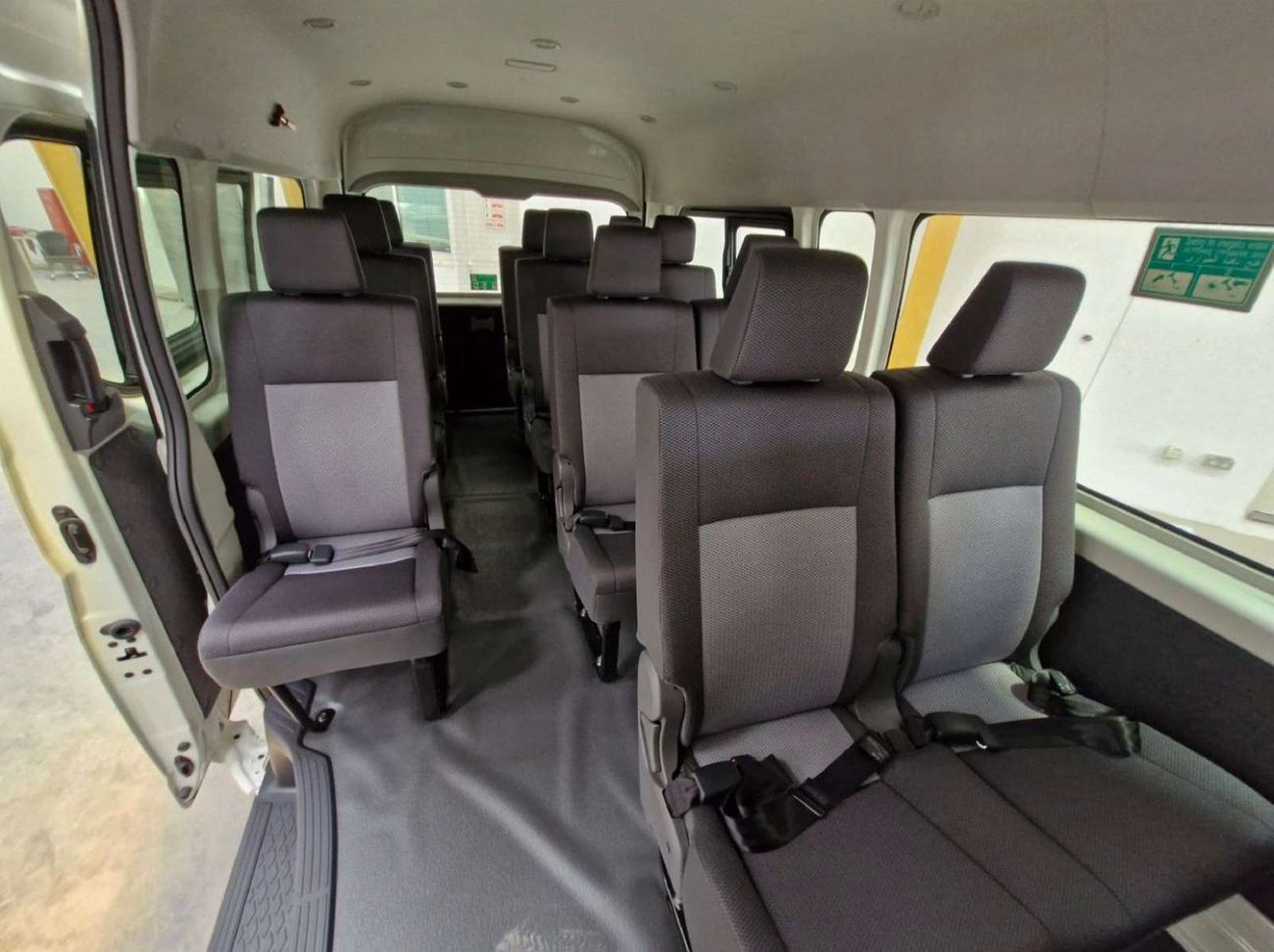 Toyota Hiace HIGH-ROOF, 3.5L V6, 24-VALVE DOHC, VVT-AT 2026 MODEL