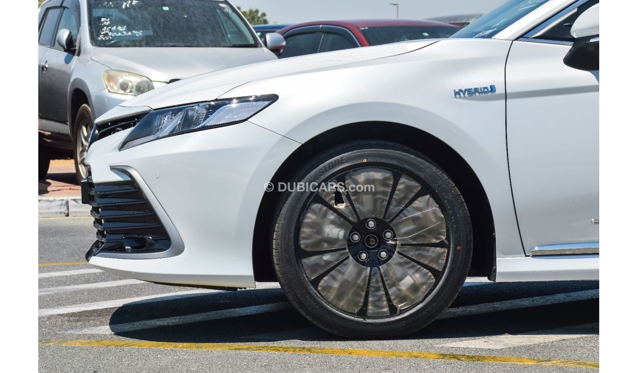 Toyota Camry TOYOTA CAMRY HYBRID 2.5L GLE X 2023 | REAR CAMERA | POWER SEATS | SUNROOF | LEATHER SEATS | AVAILABL