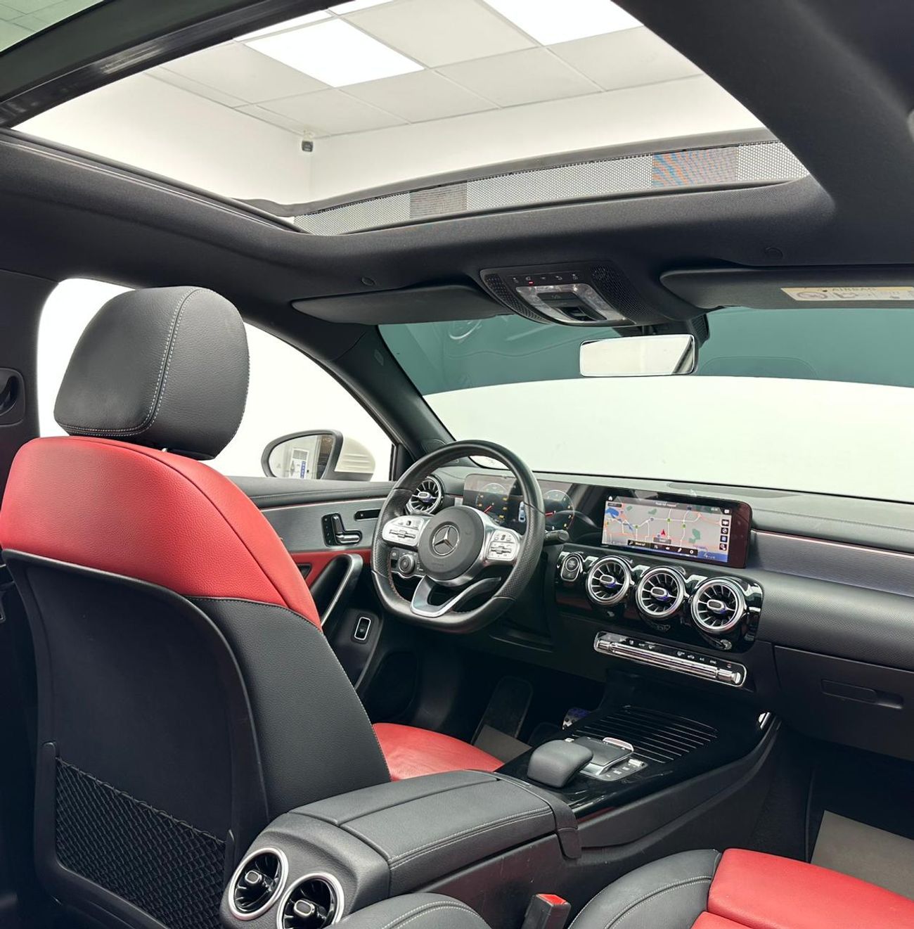 Mercedes-Benz A 200 Premium + 1.4L 2021 Mercedes-Benz A200 Premium+, 2026 Mercedes Warranty +  Service Contract, Mercede