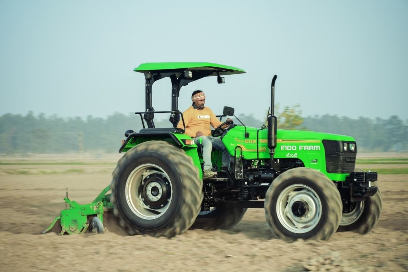 ماسي فيرجوسون 385 Indofarm Tractors Available In Stock