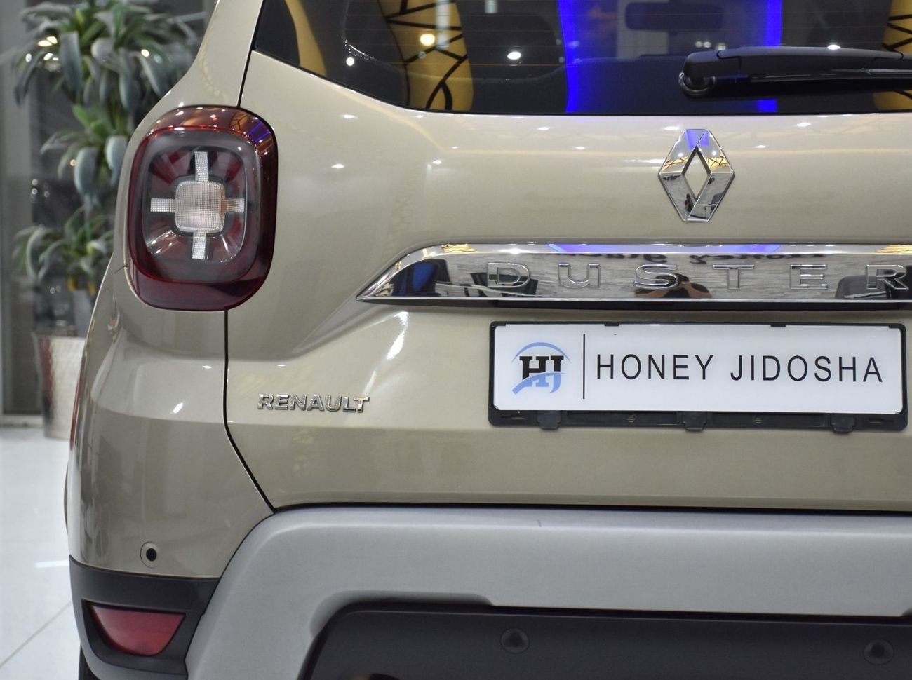 رينو داستر EXCELLENT DEAL for our Renault Duster ( 2021 Model ) in Beige Color GCC Specs