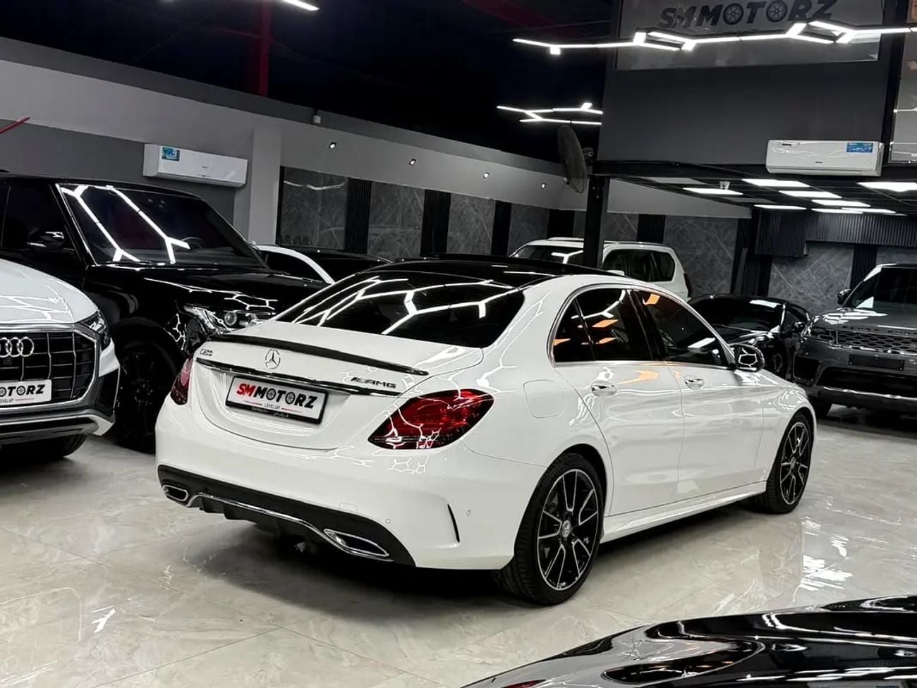 Mercedes Benz C200 AMG