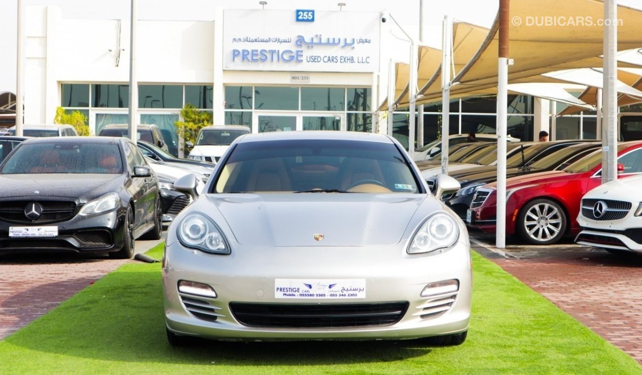 Porsche Panamera 4S