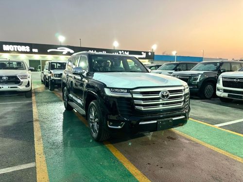 تويوتا لاند كروزر 4.0L Black Edition