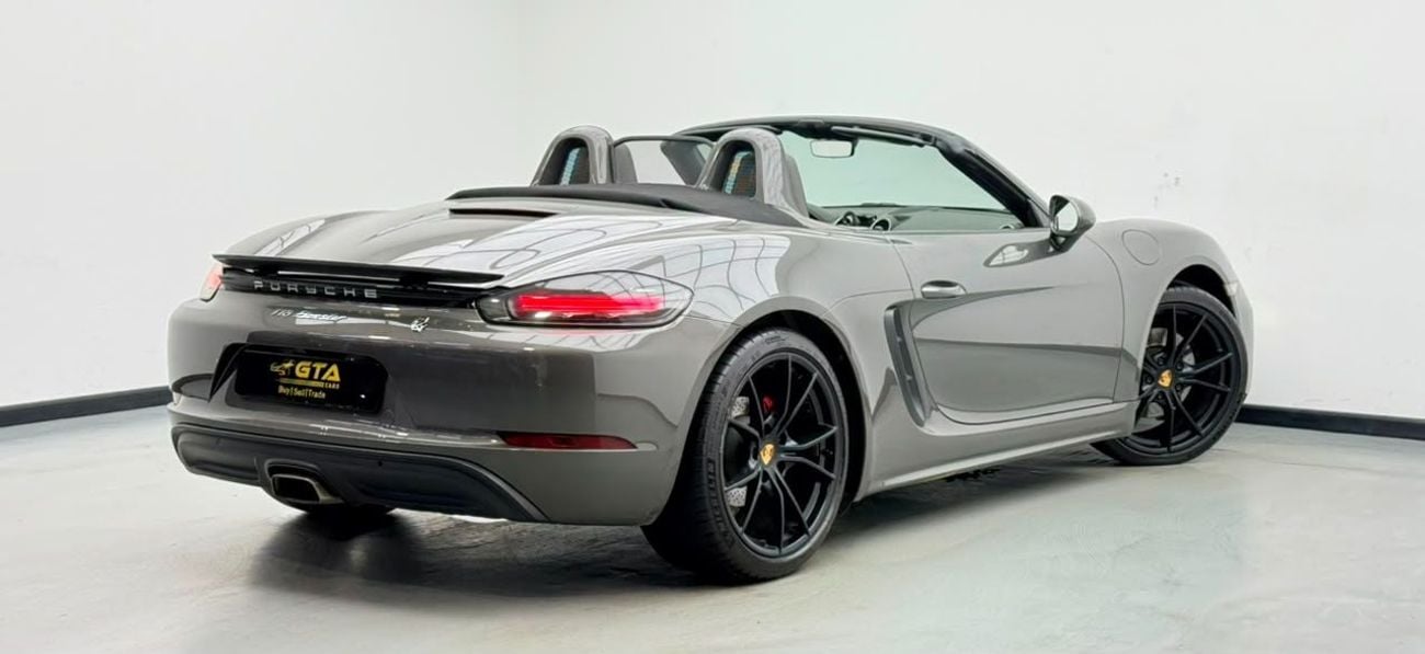 بورش بوكستر 718 STD 2017 Porsche 718 Boxster, Full Porsche Service History, Fully Loaded, Excellent Condition, GCC