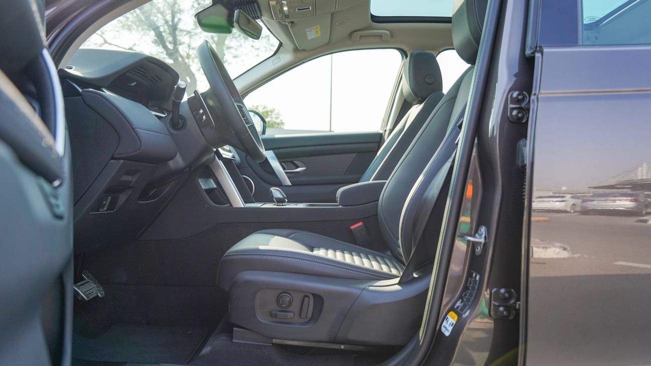 Land Rover Discovery Sport SE P250 DYNAMIC 2025!! FIVE YEARS WARRANTY!! THREE YEARS SERVICE CONTRACT