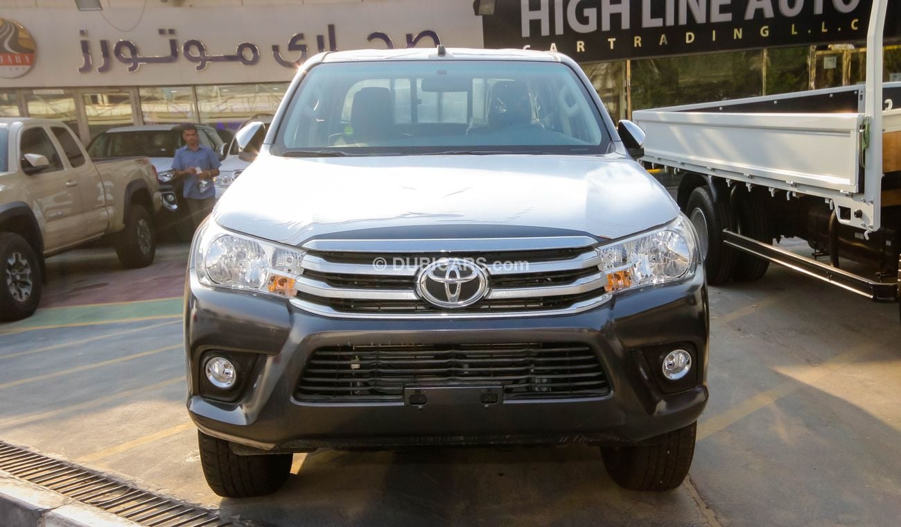 تويوتا هيلوكس SRS