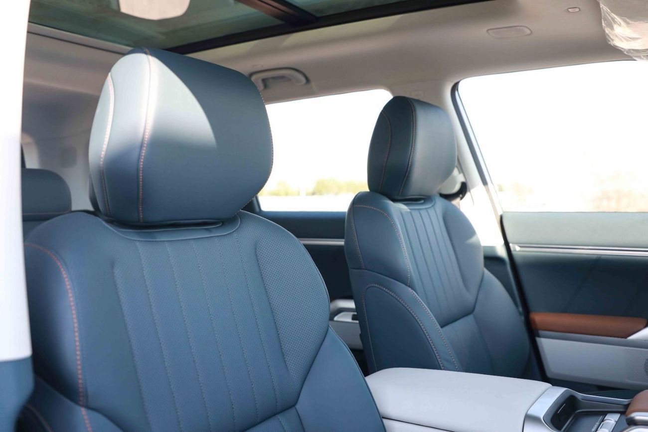 تشنجان ديبال جي 318 2024 Changan Deepal G318 Air Suspension - Plug-in Hybrid - Green inside Blue | Export Price