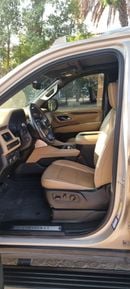 Chevrolet Suburban Premier 5.3L 4WD (8 Seater)