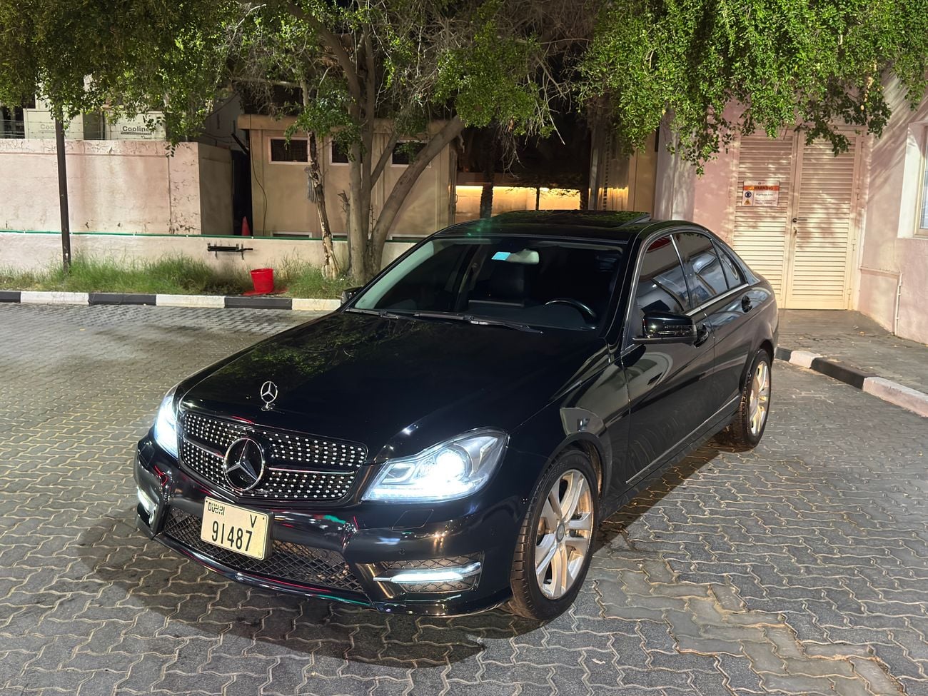 Mercedes Benz C300 4Matic