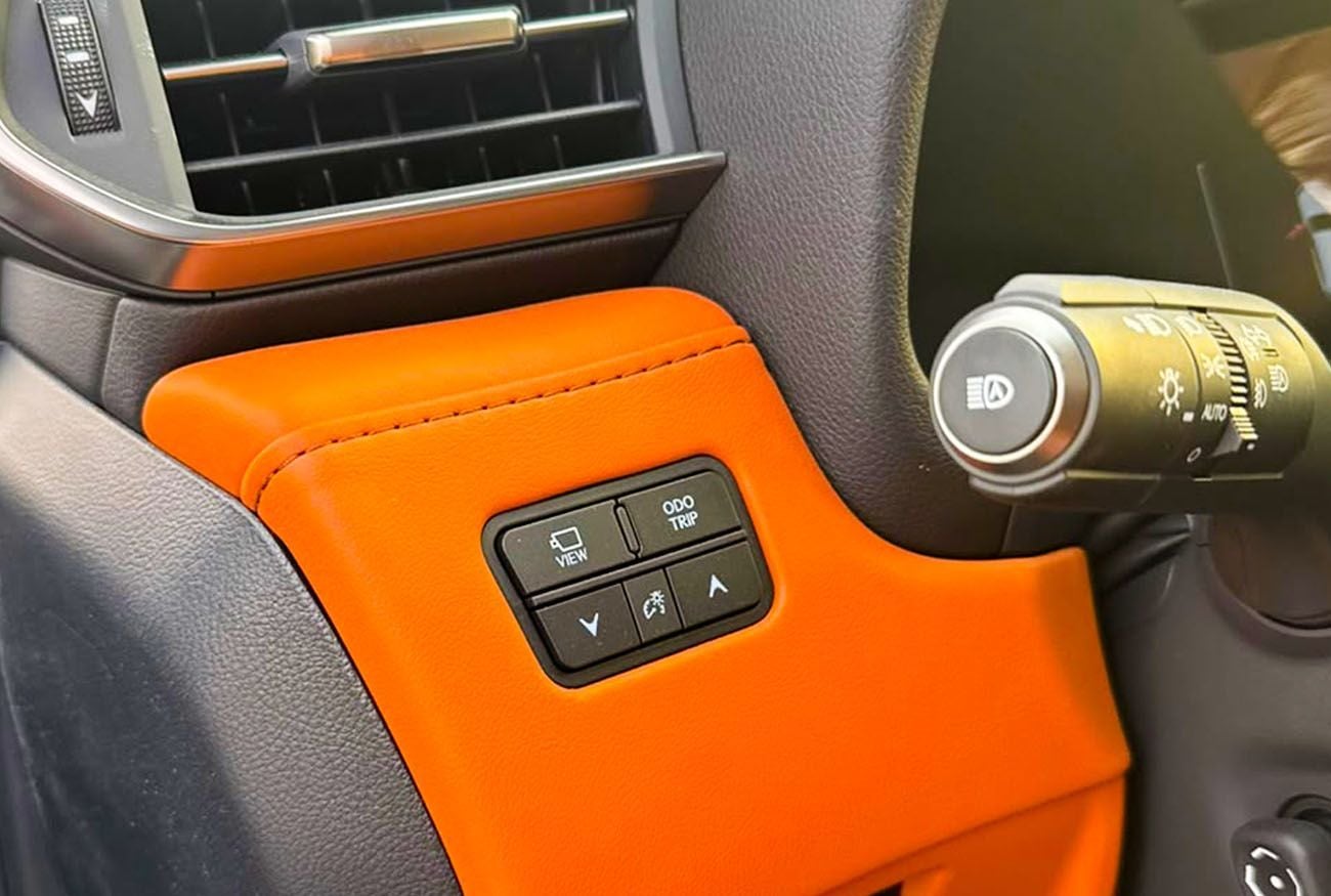 لكزس LX 700h VIP