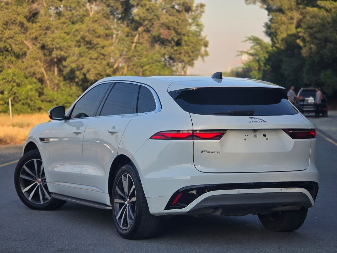 Jaguar F-PACE R-DYNAMIC SE P250 JAGUAR F-PACE R-DYNAMIC 2023 GCC // AWD // ORIGINAL PAINT // FULL CAR PPF // ACCID