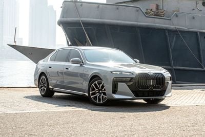 BMW 740Li 740M 2023 FULL OPTION