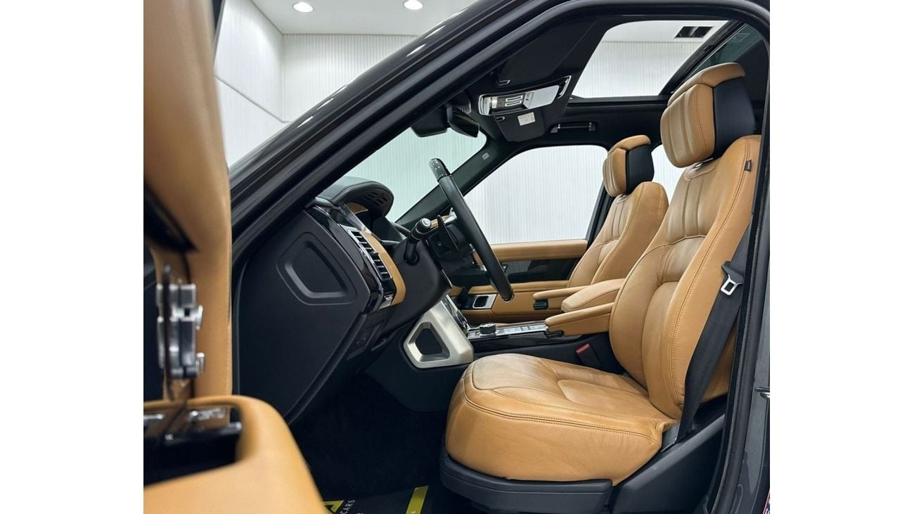 Land Rover Range Rover 2018 Range Rover Vogue SE Supercharged, Warranty, Full Service History, Fully Loaded, GCC