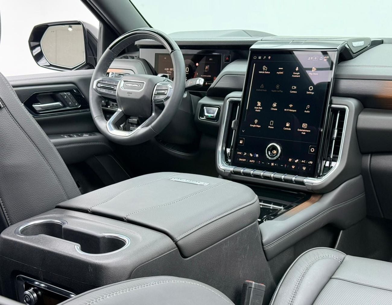 جي أم سي يوكون 6.2 V8 Denali (AWD) 2025 GMC Yukon Denali, GMC Service History, 2030 GMC Warranty and Service Pack,