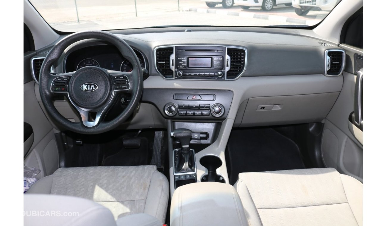 Kia Sportage AWD SUV IN EXCELLENT CONDITION WITH GCC SPECS