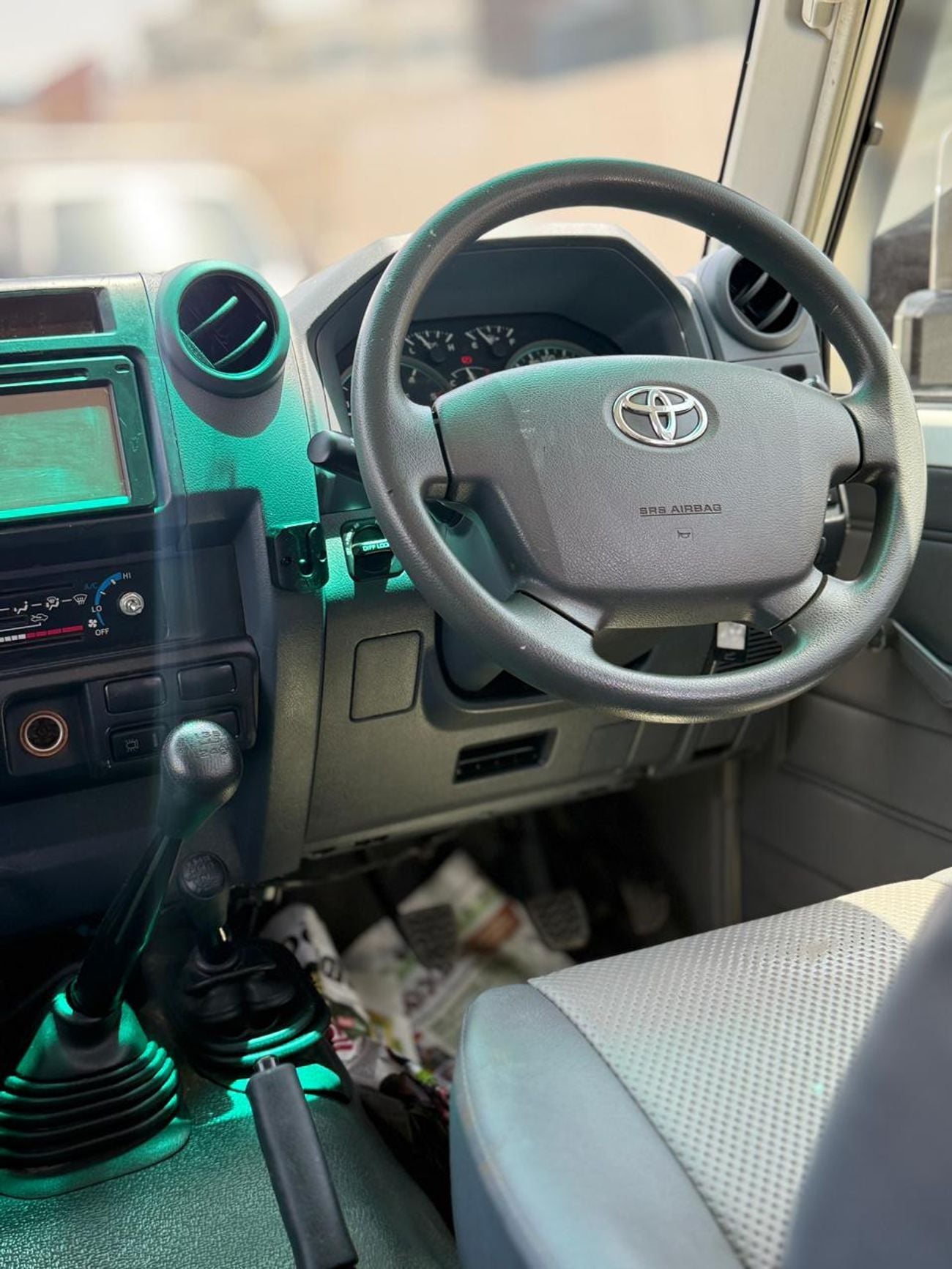 تويوتا لاند كروزر  4.5 L V8 DIESEL PICK UP