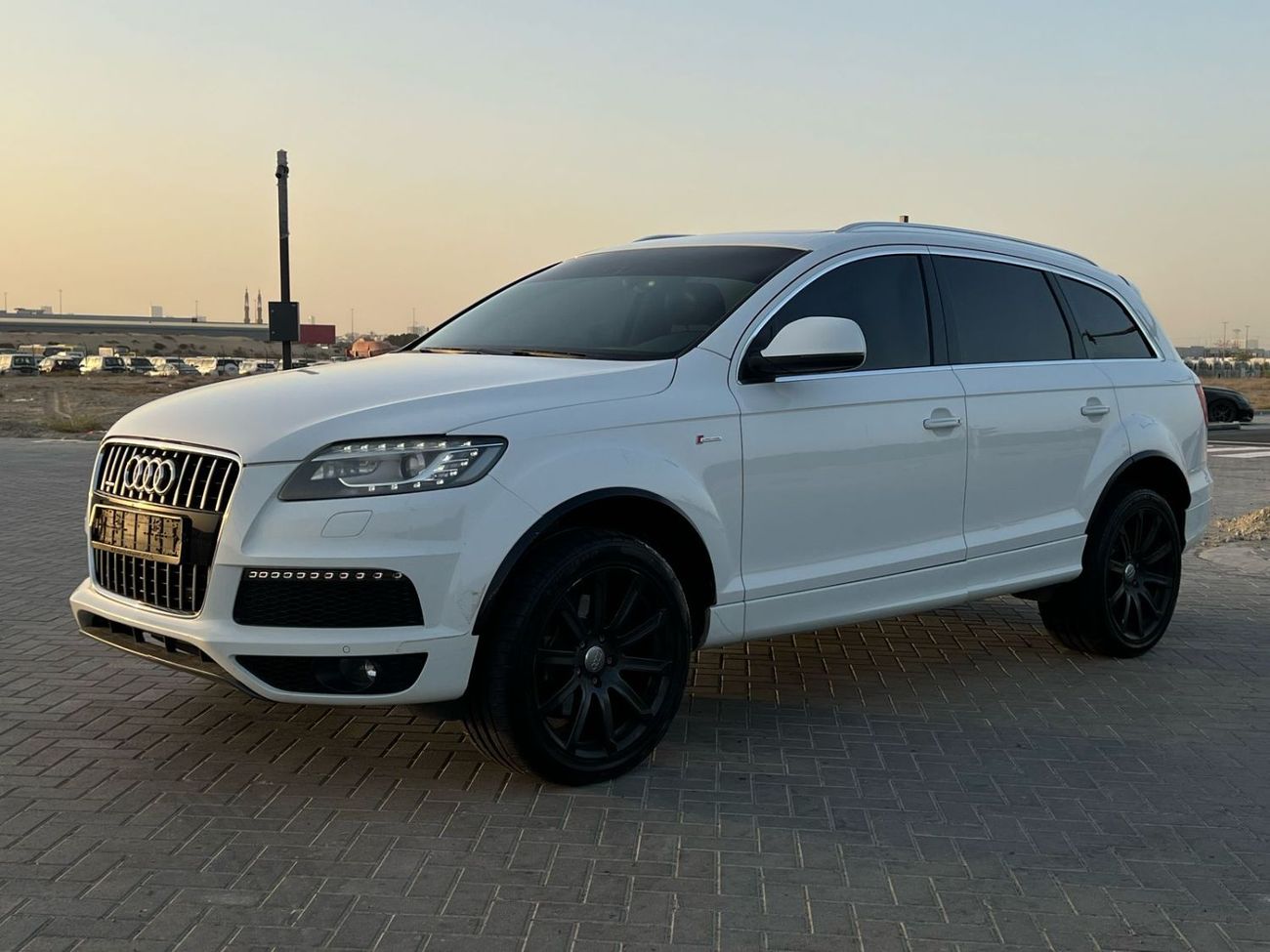 أودي Q7 TFSI quattro S-Line 3.0L
