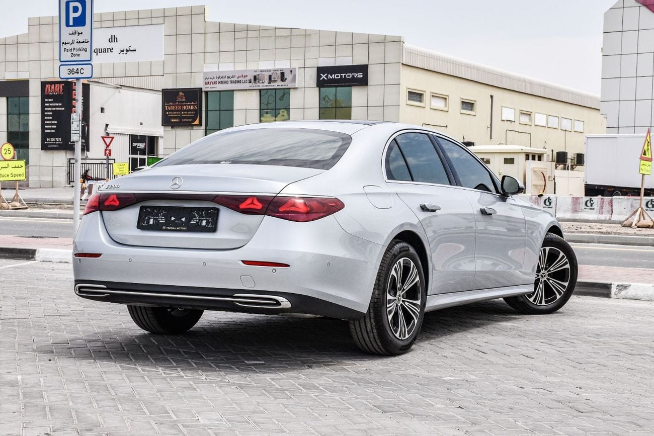 Mercedes Benz E200