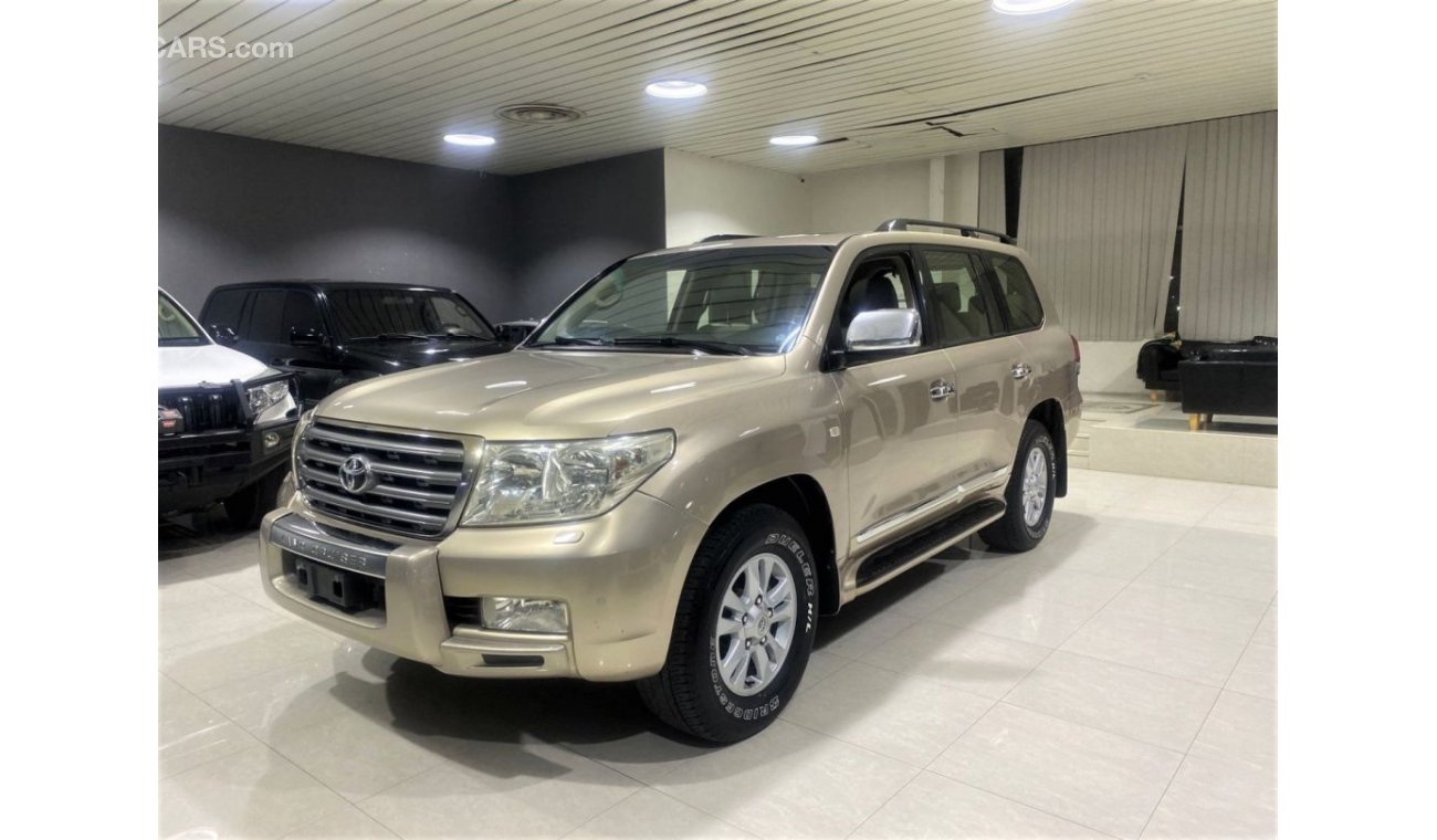 Toyota Land Cruiser TOYOTA LAND CRUISER 2009 V6 FULL OPTIONS GCC