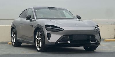 Xiaomi YU7 Max- 690 HP (681 bhp or 508 kW). range of up to 760 km