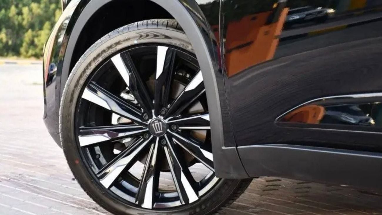 Toyota Crown TOYOTA CROWN 2.5L HYBRID FULL OPTION 2026 GCC FULL OPTION GCC SPECS