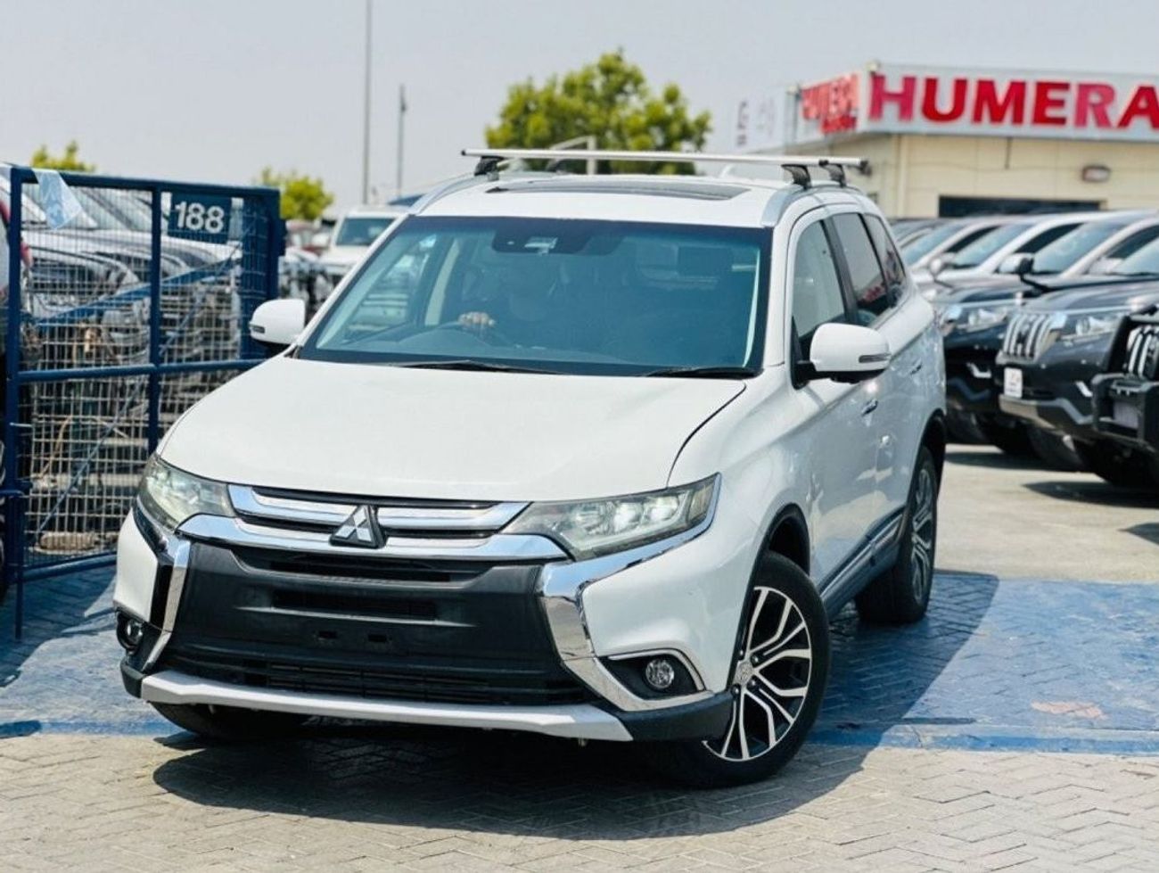 Mitsubishi Outlander Full option, Right hand drive