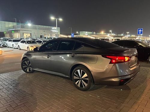 نيسان ألتيما SV 2.5L GCC