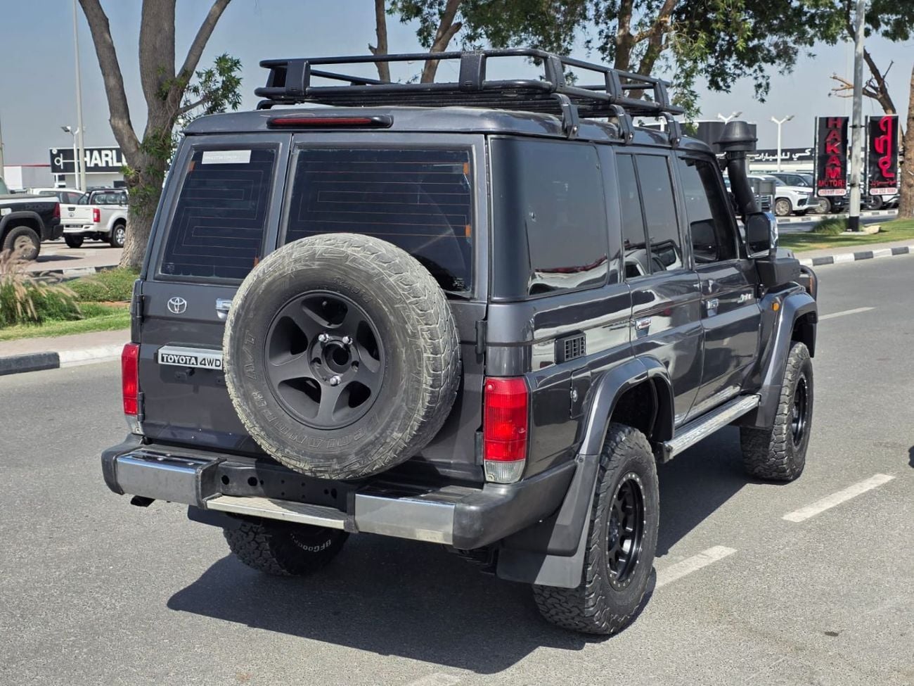تويوتا لاند كروزر 70 HARD TOP