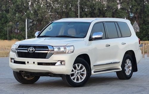 تويوتا لاند كروزر GXR .DIESEL FULL OPTION