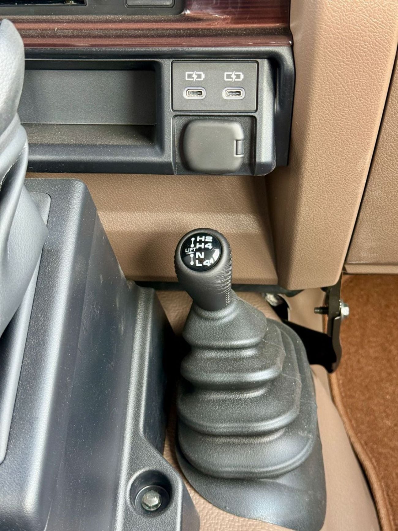 Toyota Land Cruiser 70 TOYOTA LAND CRUiSER - ( 70 SERIES )-(GRJ79)-PiCK UP DOUBLE CAB - 4.0 - 4WD - 2025