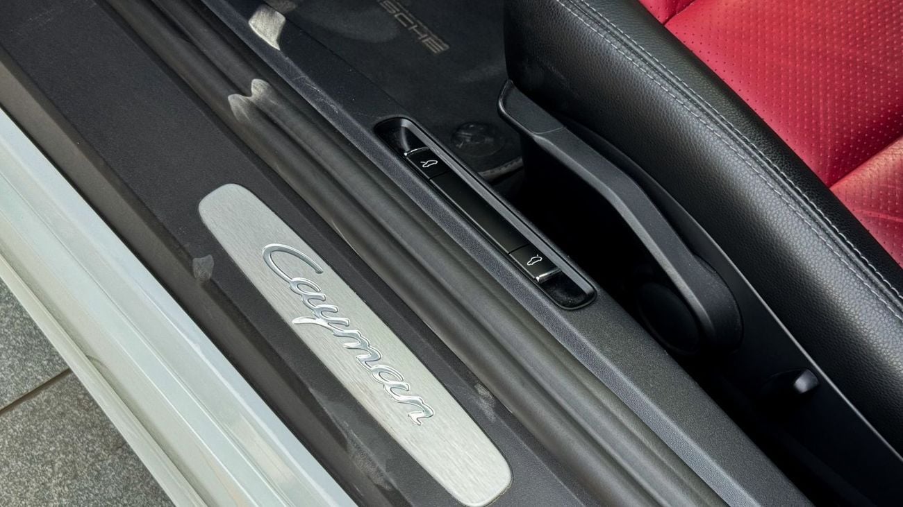 بورش كايمان 718 Std 2.0L A/T